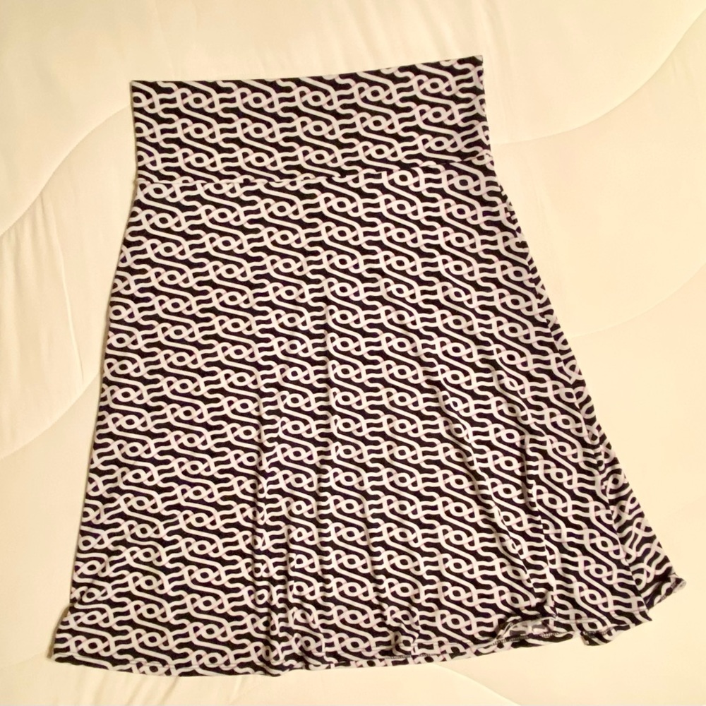 LuLaRoe Black & White A-line Summer Skirt